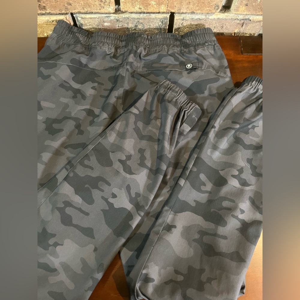 Women’s Backcountry Joggers | Size Small - Picture 3 of 3